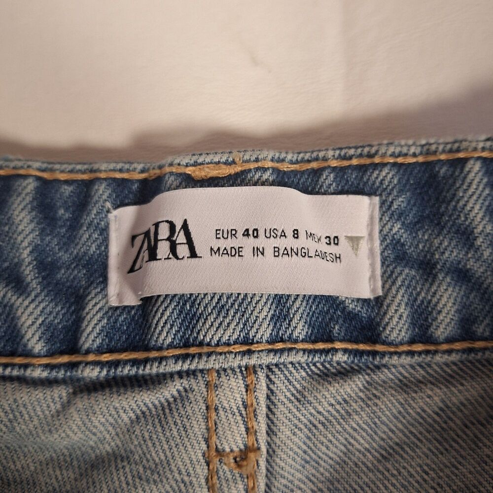 Zara Light Acid Wash Distressed High Rise Straight Leg Jeans Button Fly Size 8 - Picture 3 of 15